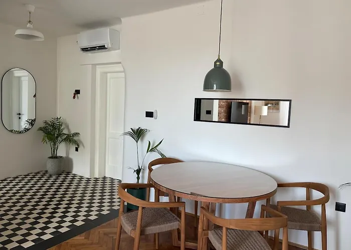 Basil Street - Free Parking Apartamento Šibenik